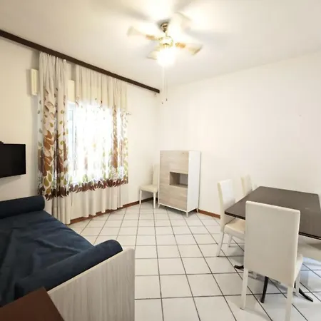 Διαμέρισμα Quiet, Modern Ground-floor In Lignano Λινιάνο Σαμπιαντόρο